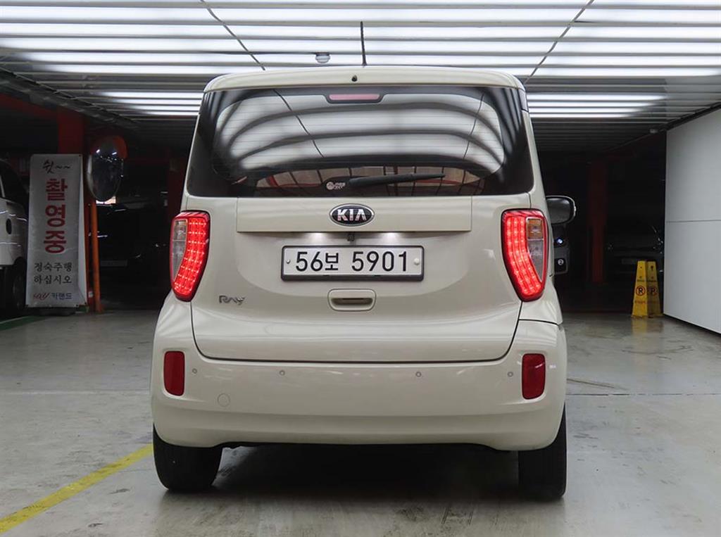 KIA Ray - Vista 3