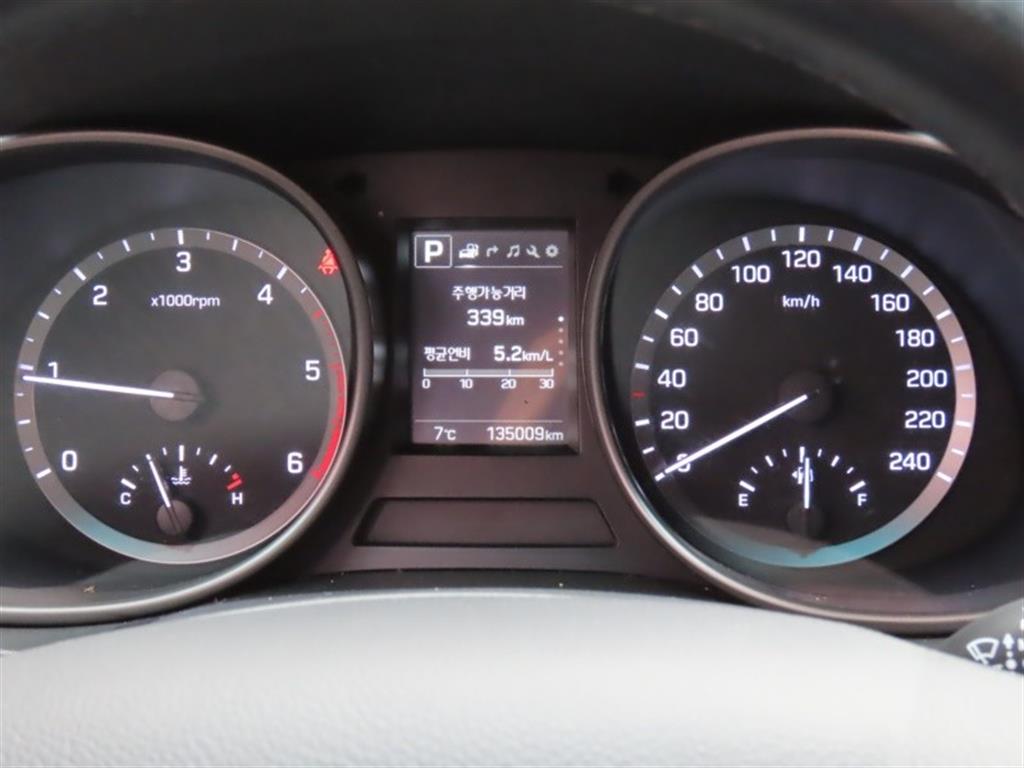 HYUNDAI Santa Fe - Vista 9