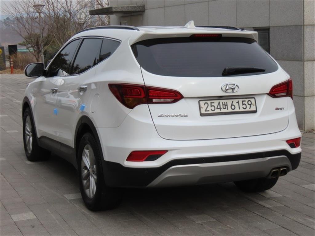 HYUNDAI Santa Fe - Vista 7