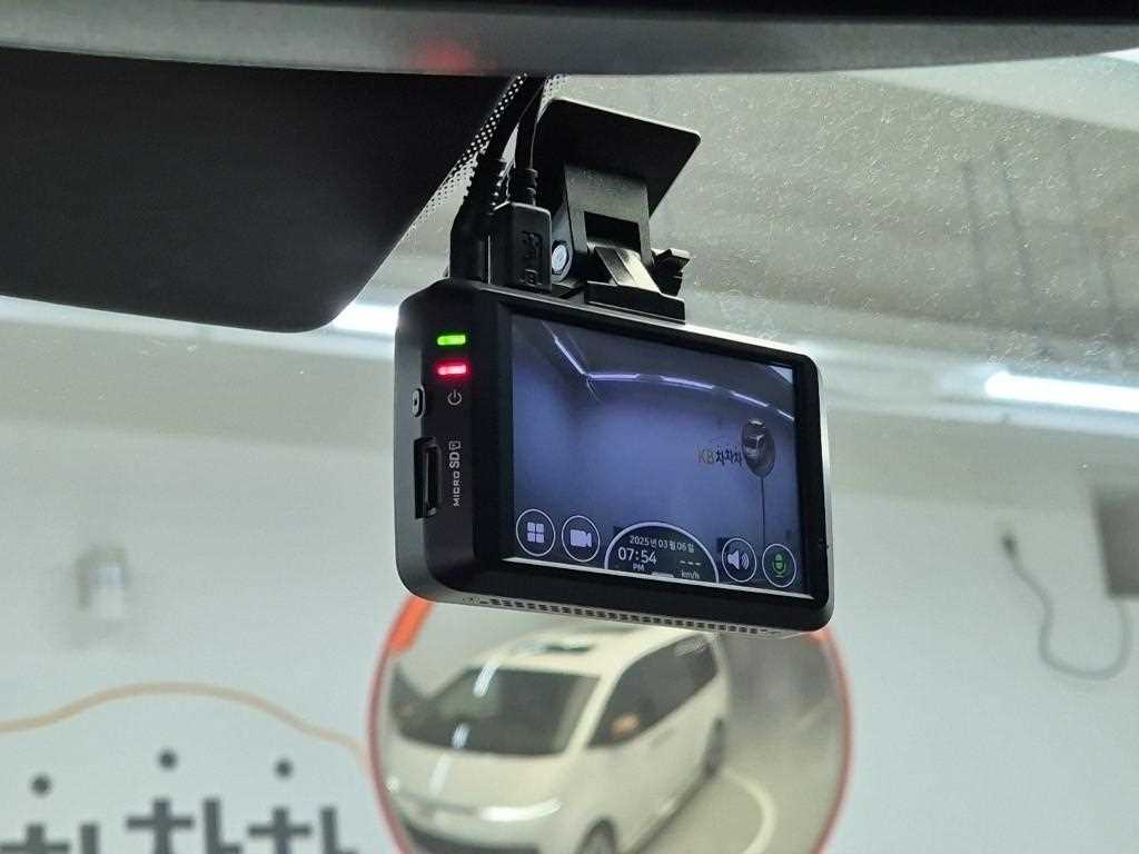 HYUNDAI Staria 2023 Blanco - Importación desde Corea - HF Imports Iquique - Foto 17