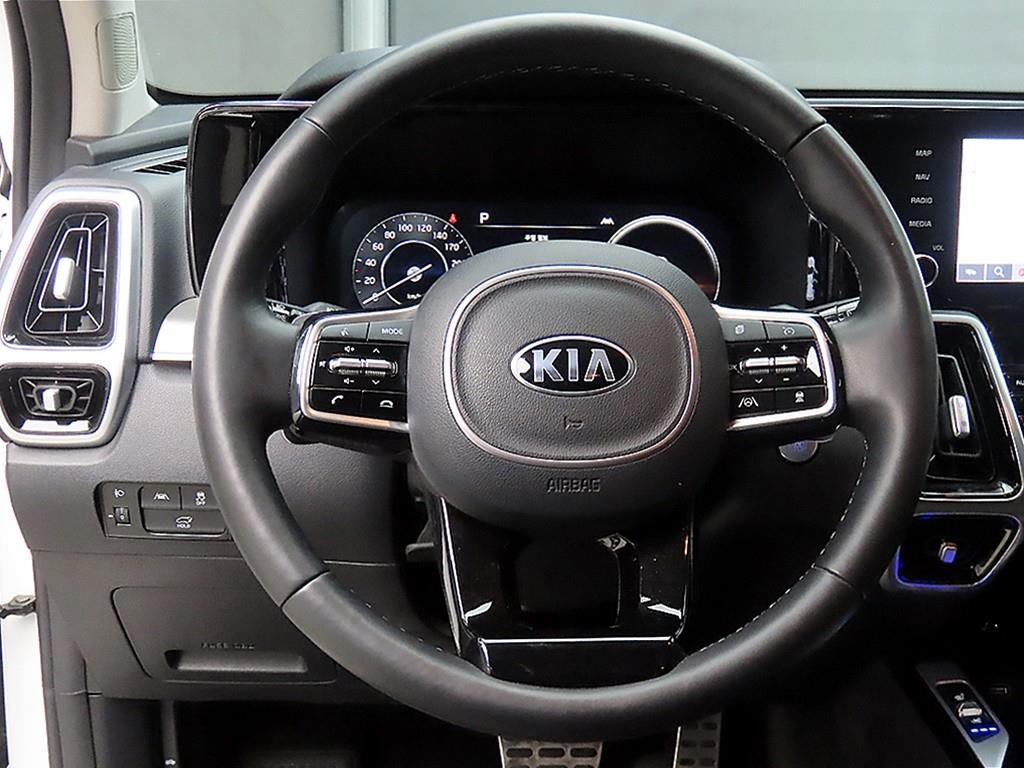 KIA Sorento - Vista 9