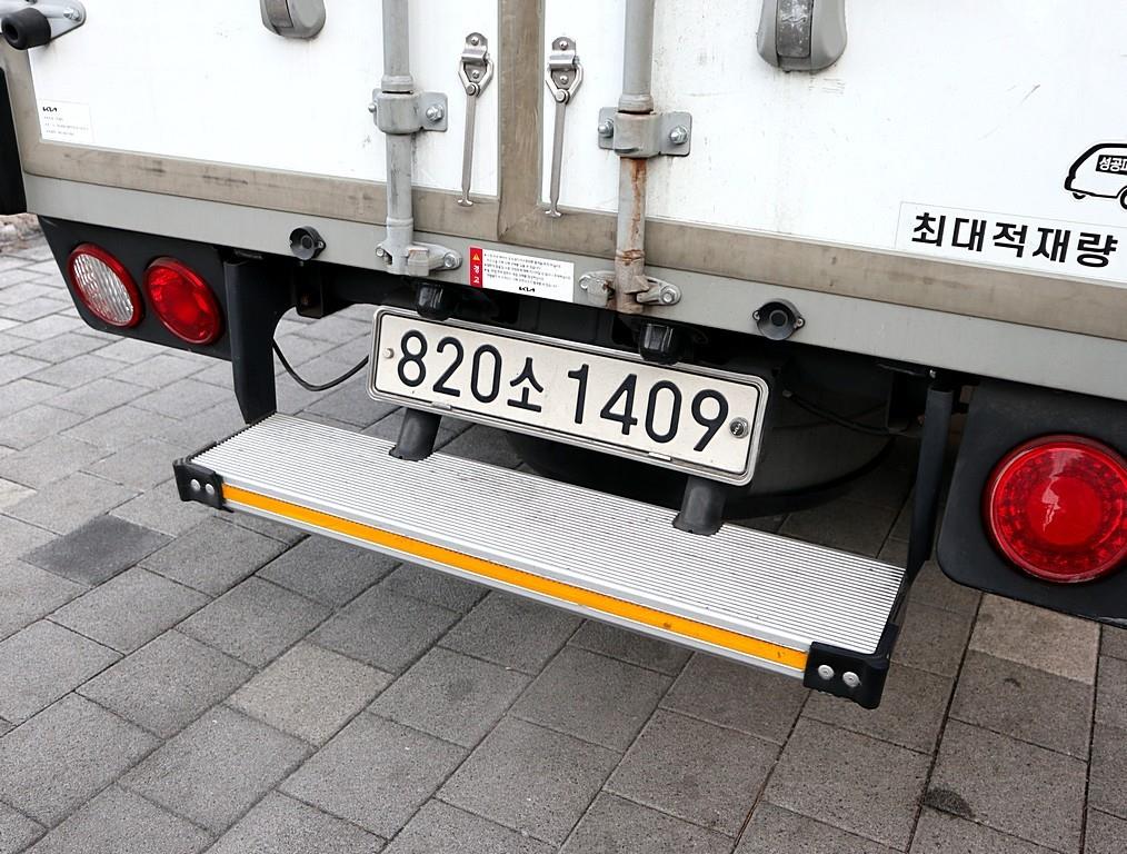 Small Truck Normal Box(High Deck) 2024 Blanco - Importación desde Corea - HF Imports Iquique - Foto 18