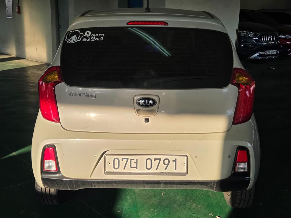 KIA Morning - Vista 4