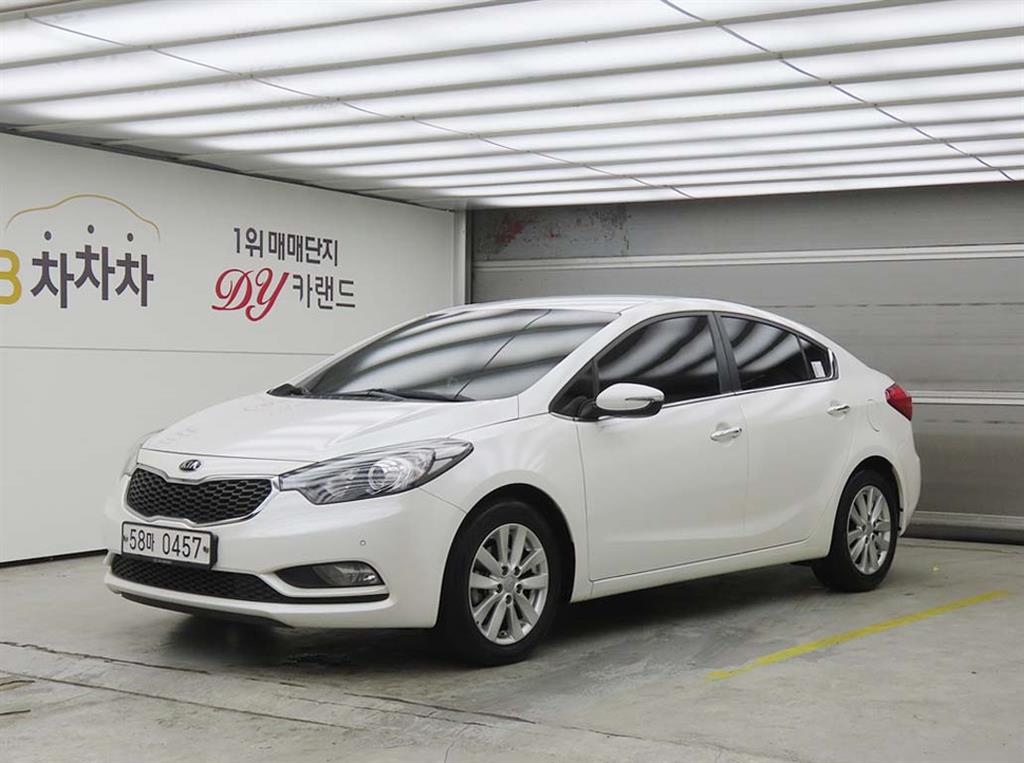 KIA K3 2015 Blanco - Importación desde Corea - HF Imports Iquique - Foto 1