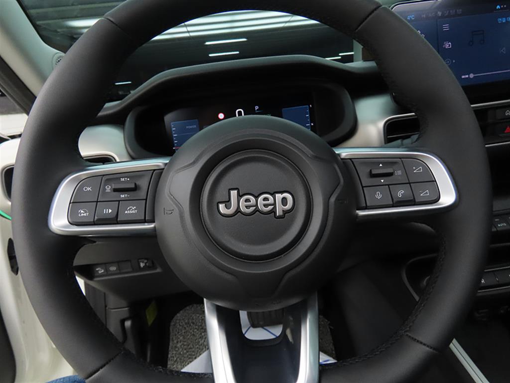 Jeep Avenger - Vista 8