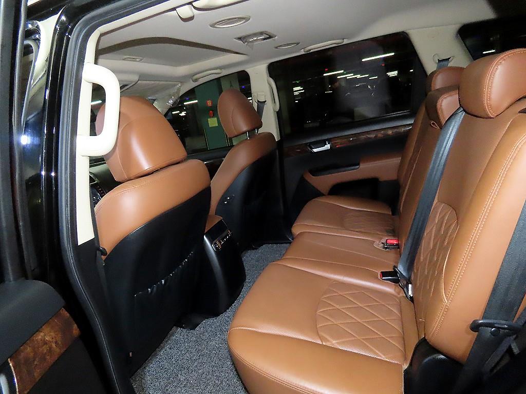 KIA Mohave - Vista 7