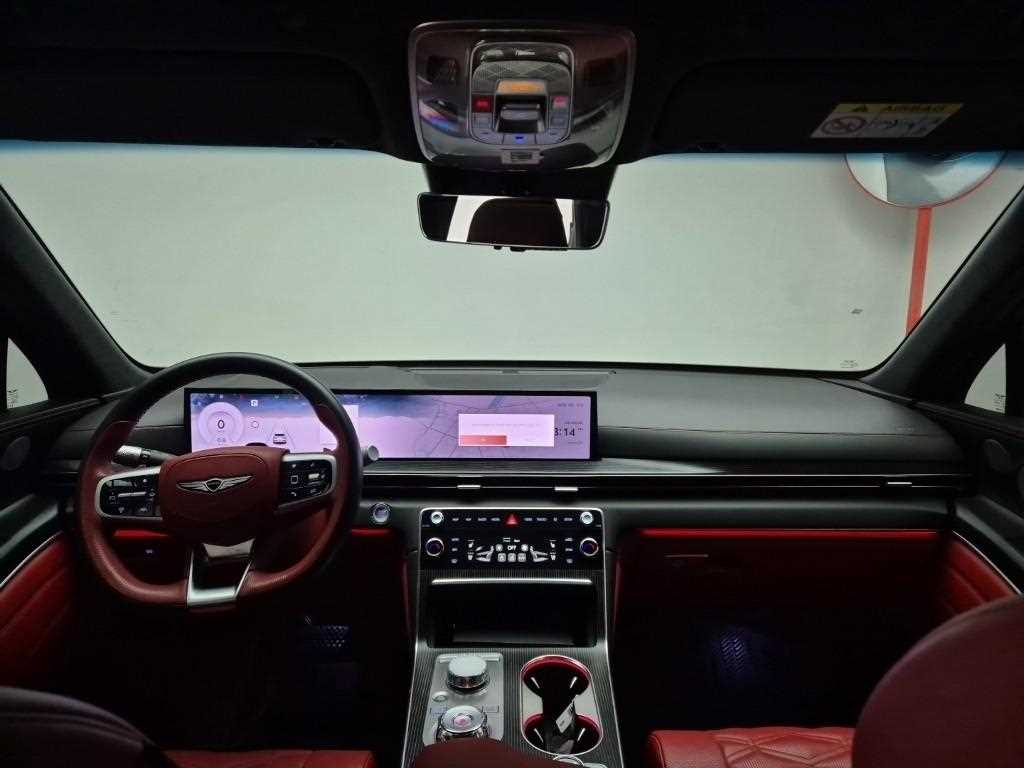 Genesis GV80 - Vista 7