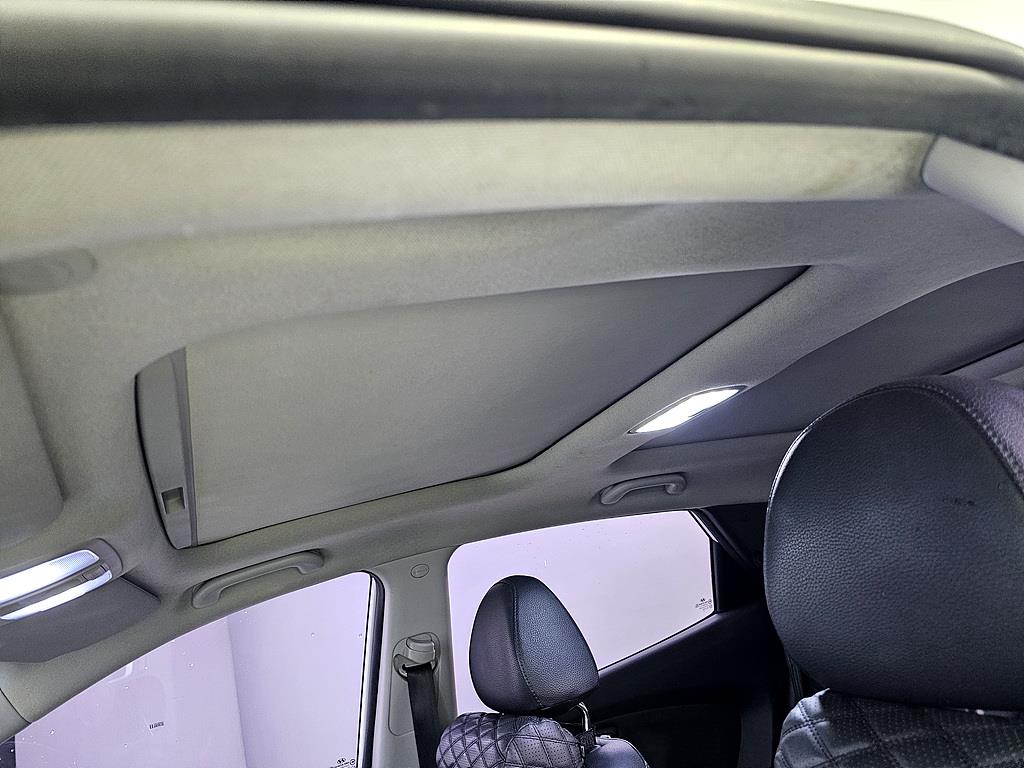 HYUNDAI Tucson - Vista 12