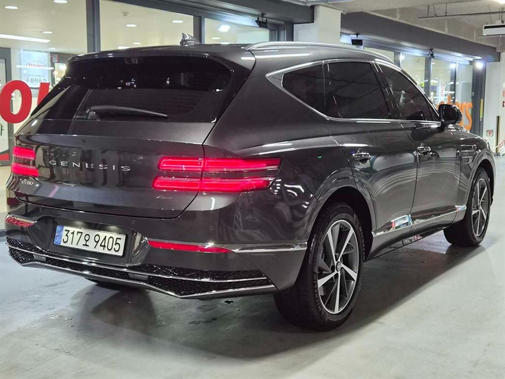 Genesis GV80 - Vista 4