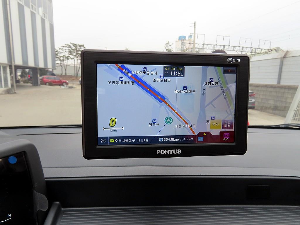 HYUNDAI Staria 2025 Negro - Importación desde Corea - HF Imports Iquique - Foto 14