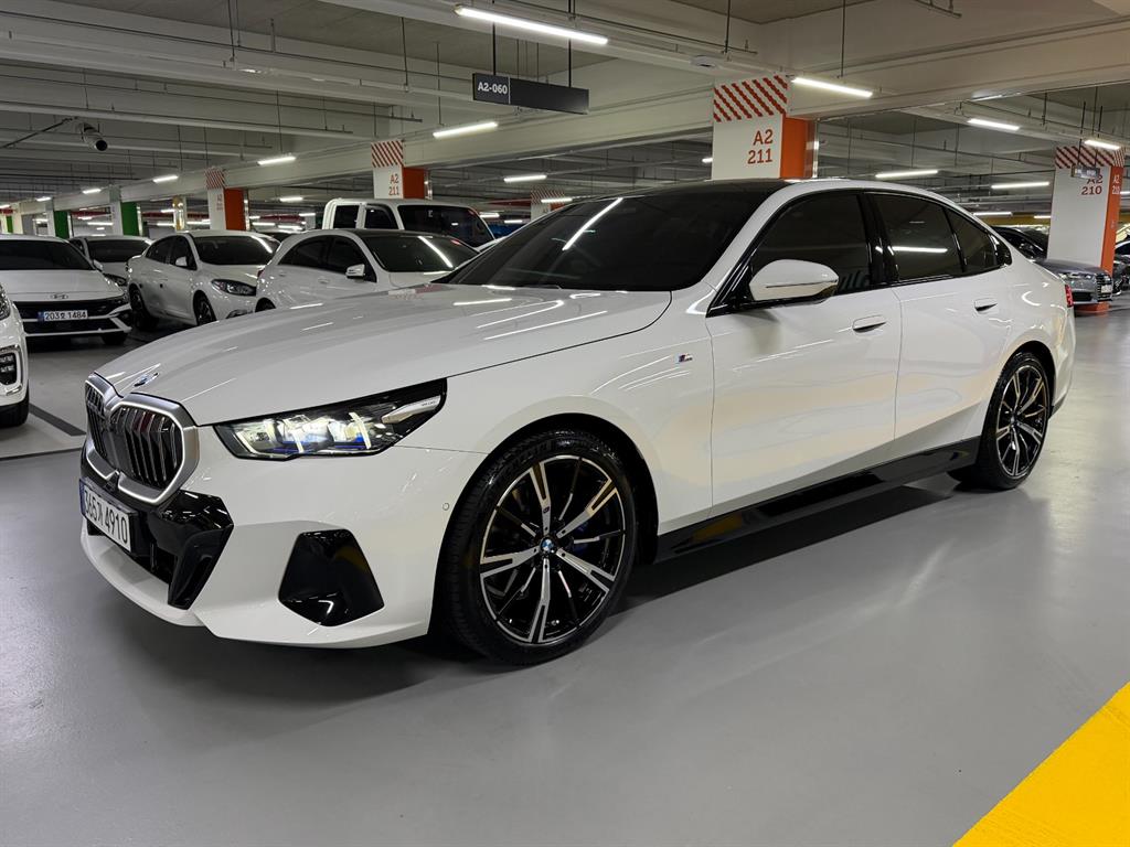 BMW 5 Series - Vista 2