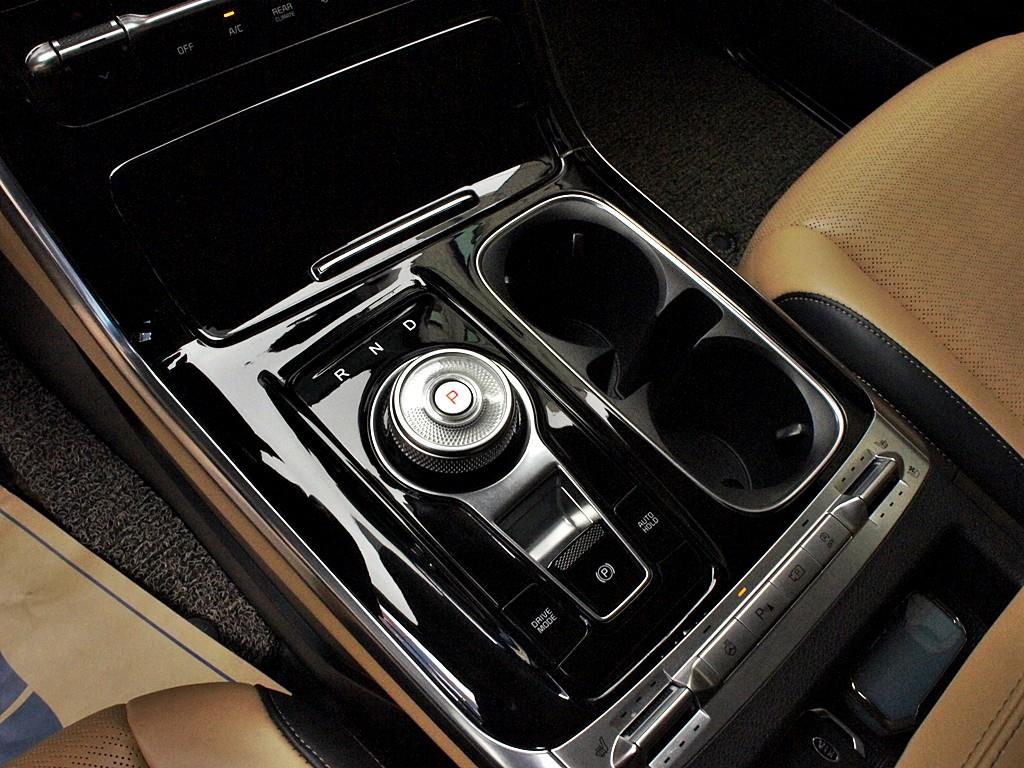 KIA Carnival 2021 Negro - Importación desde Corea - HF Imports Iquique - Foto 11