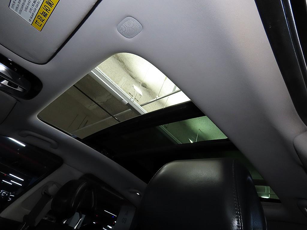 HYUNDAI Grandeur 2011 Negro - Importación desde Corea - HF Imports Iquique - Foto 17