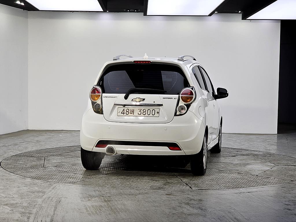 Chevrolet Spark - Vista 3