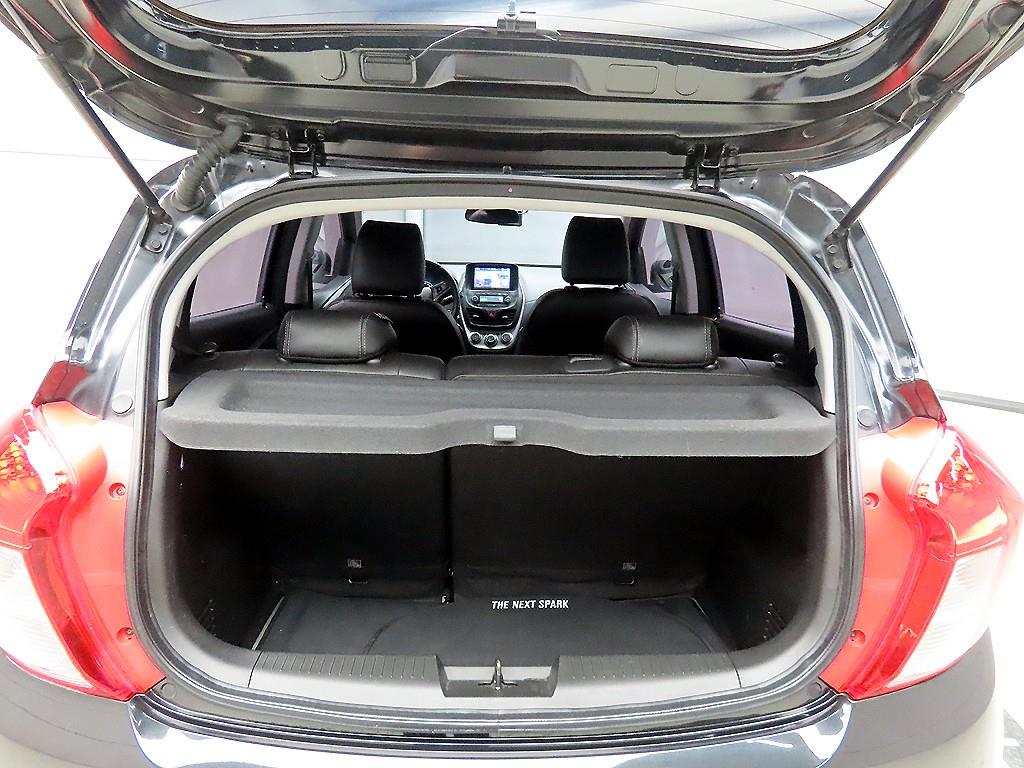 Chevrolet Spark 2016 Negro - Importación desde Corea - HF Imports Iquique - Foto 18