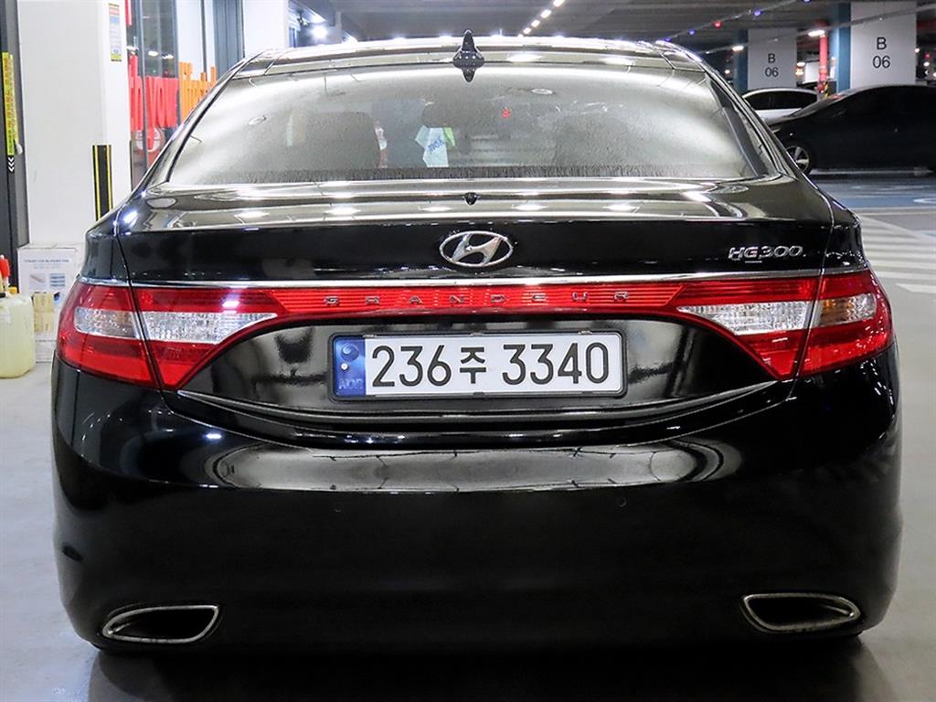 HYUNDAI Grandeur - Vista 5