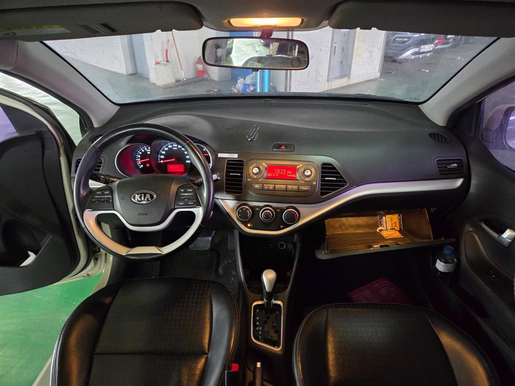 KIA Morning - Vista 8