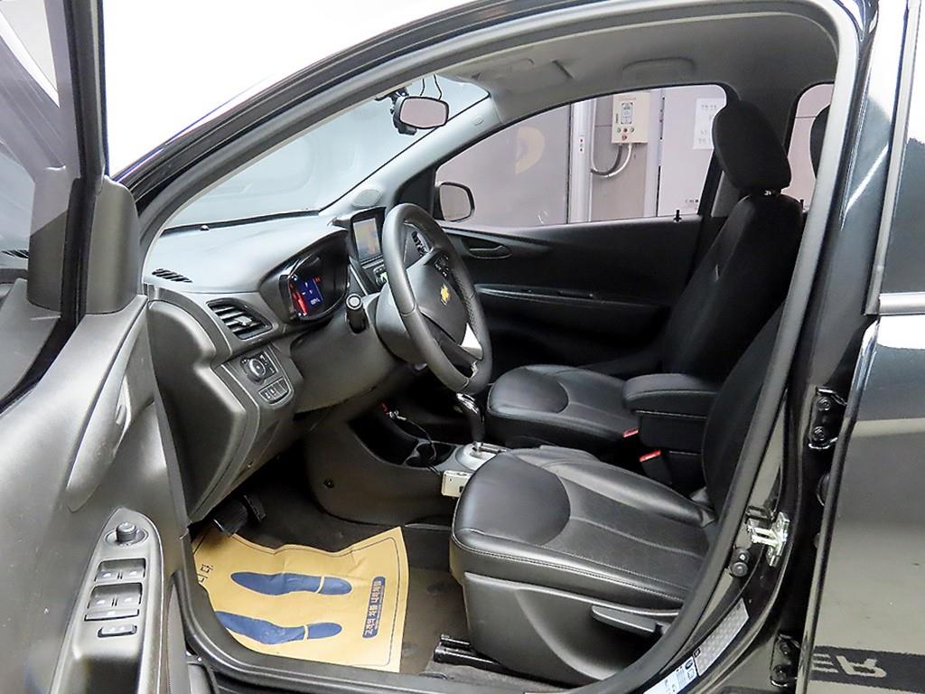 Chevrolet Spark - Vista 5