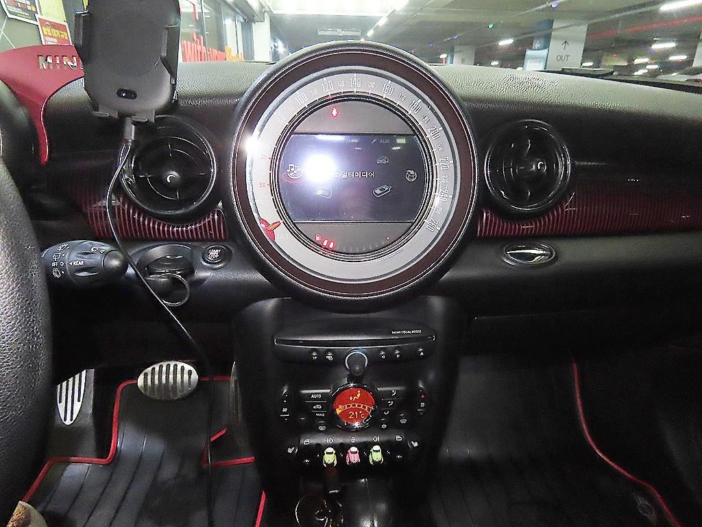 Mini Clubman - Vista 11