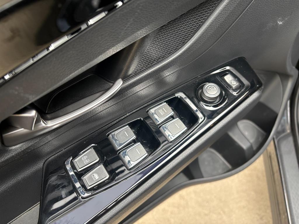 Ssangyong Korando - Vista 12