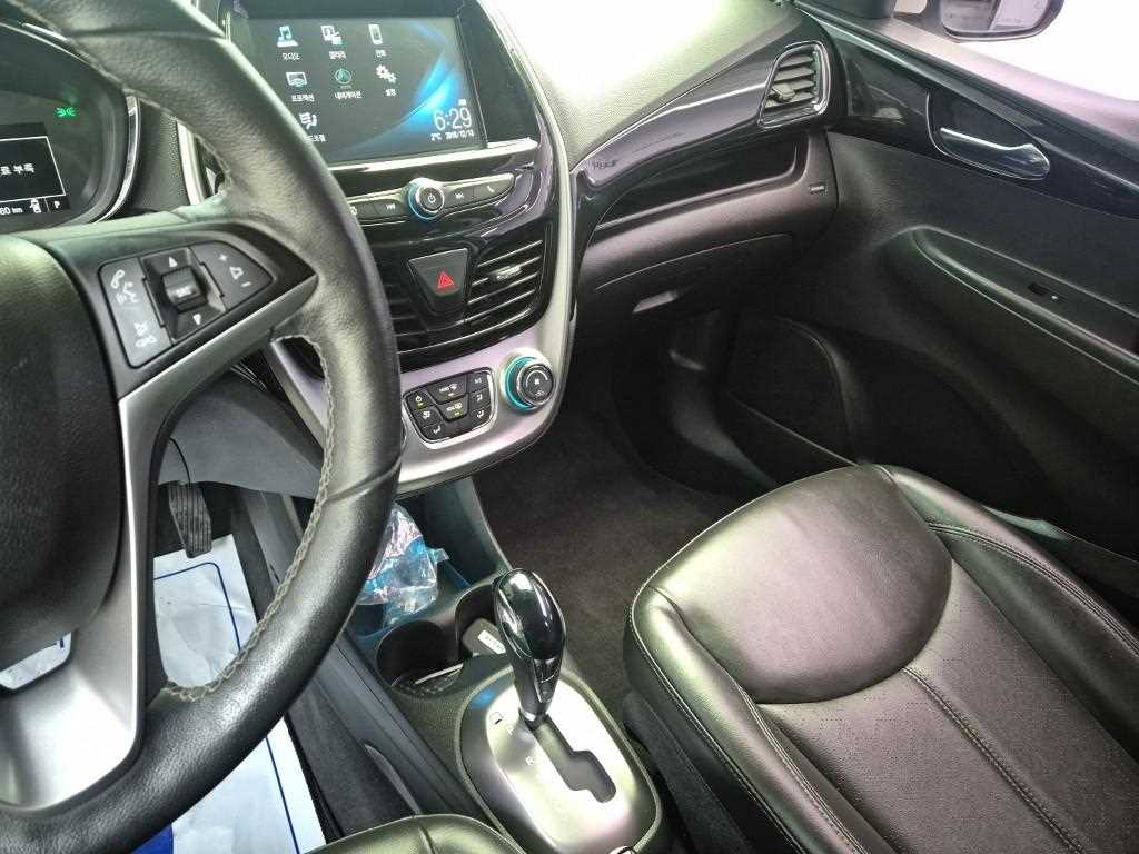 Chevrolet Spark - Vista 10