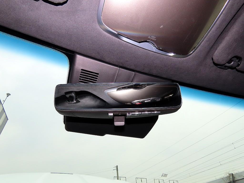 Genesis GV70 2025 the color of pearl - Importación desde Corea - HF Imports Iquique - Foto 15