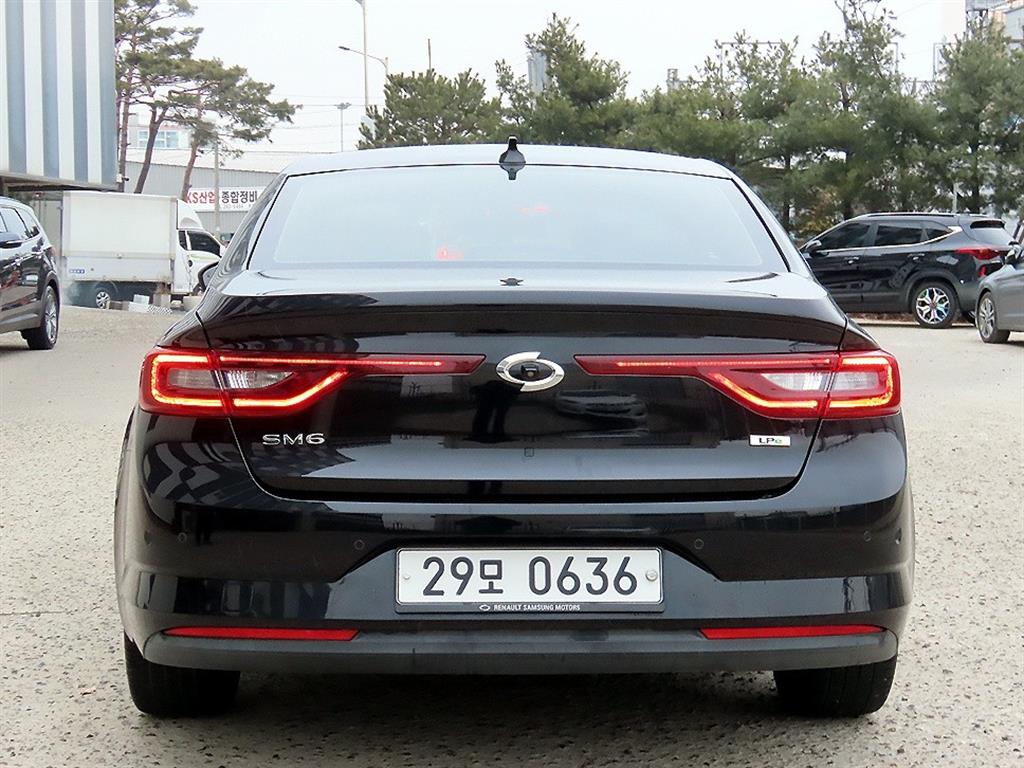 SAMSUNG SM6 - Vista 4