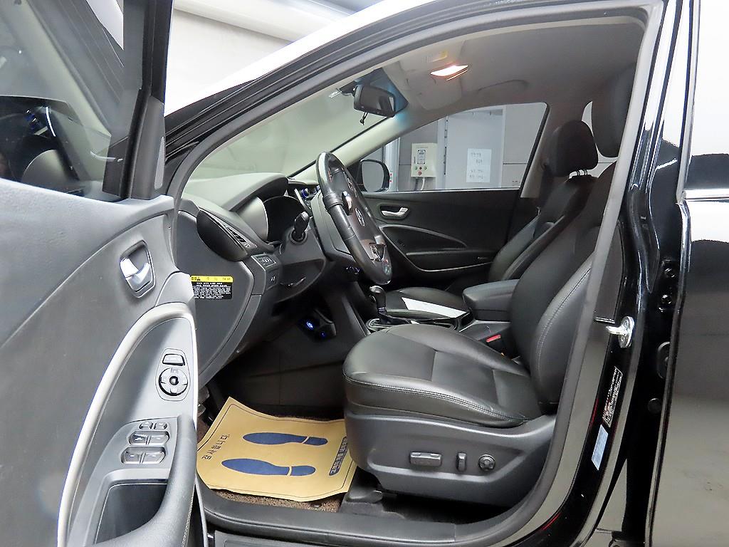 HYUNDAI Santa Fe - Vista 5