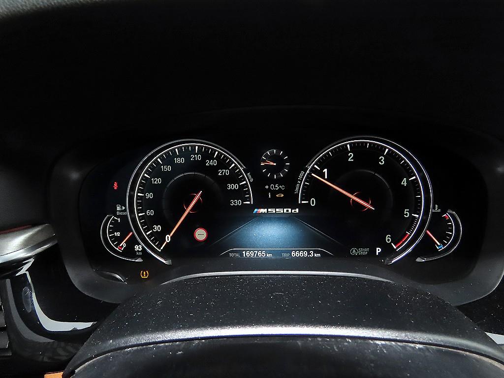 BMW 5 Series - Vista 9