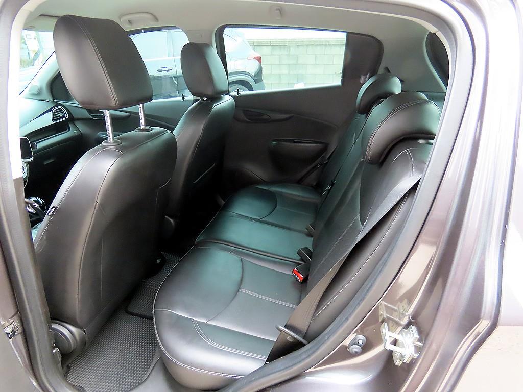 Chevrolet Spark - Vista 6