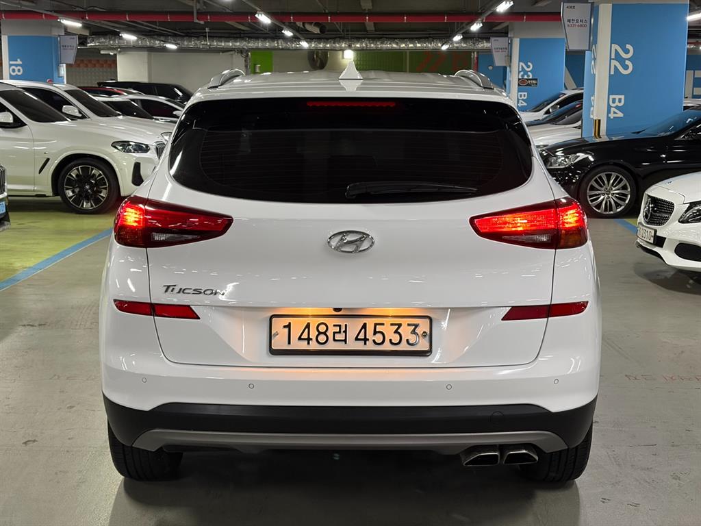 HYUNDAI Tucson - Vista 5