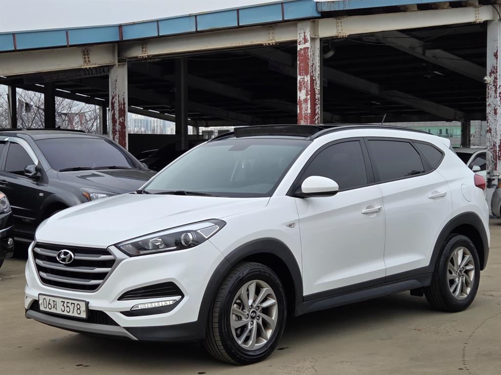 HYUNDAI Tucson - Vista 2