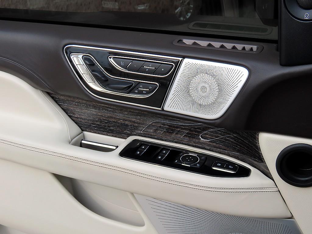 Lincoln Navigator 2018 Blanco - Importación desde Corea - HF Imports Iquique - Foto 13