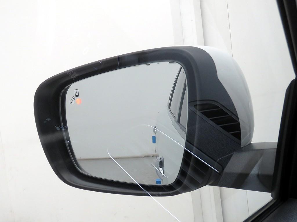 SAMSUNG QM6 - Vista 6