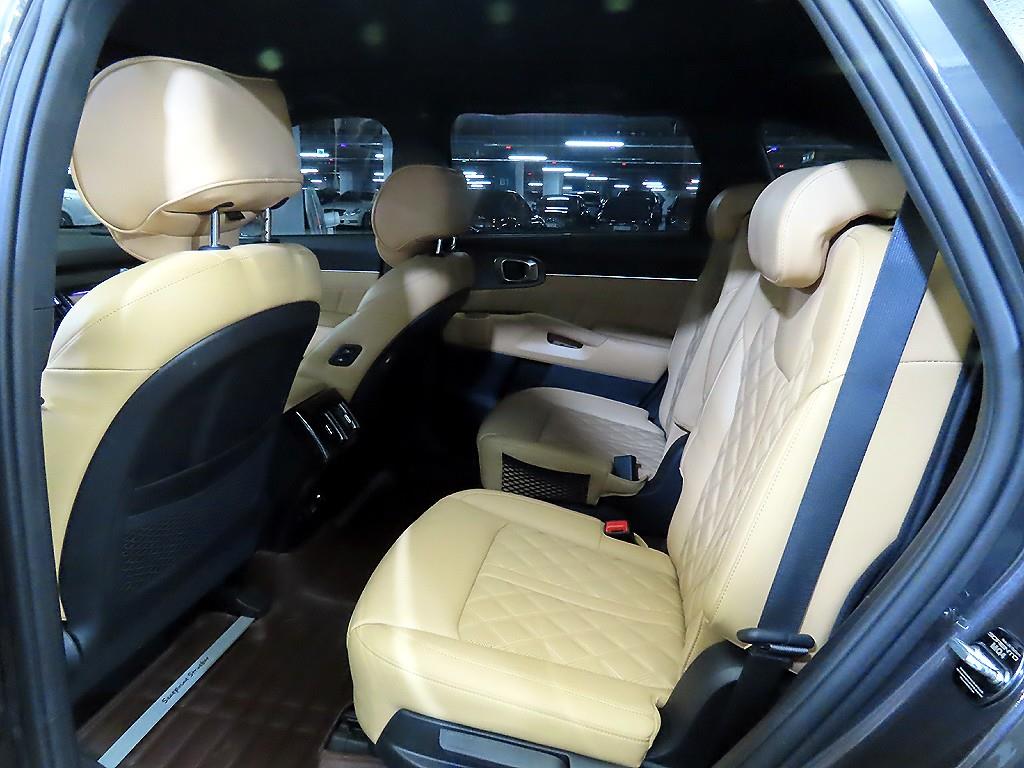 KIA Sorento - Vista 7