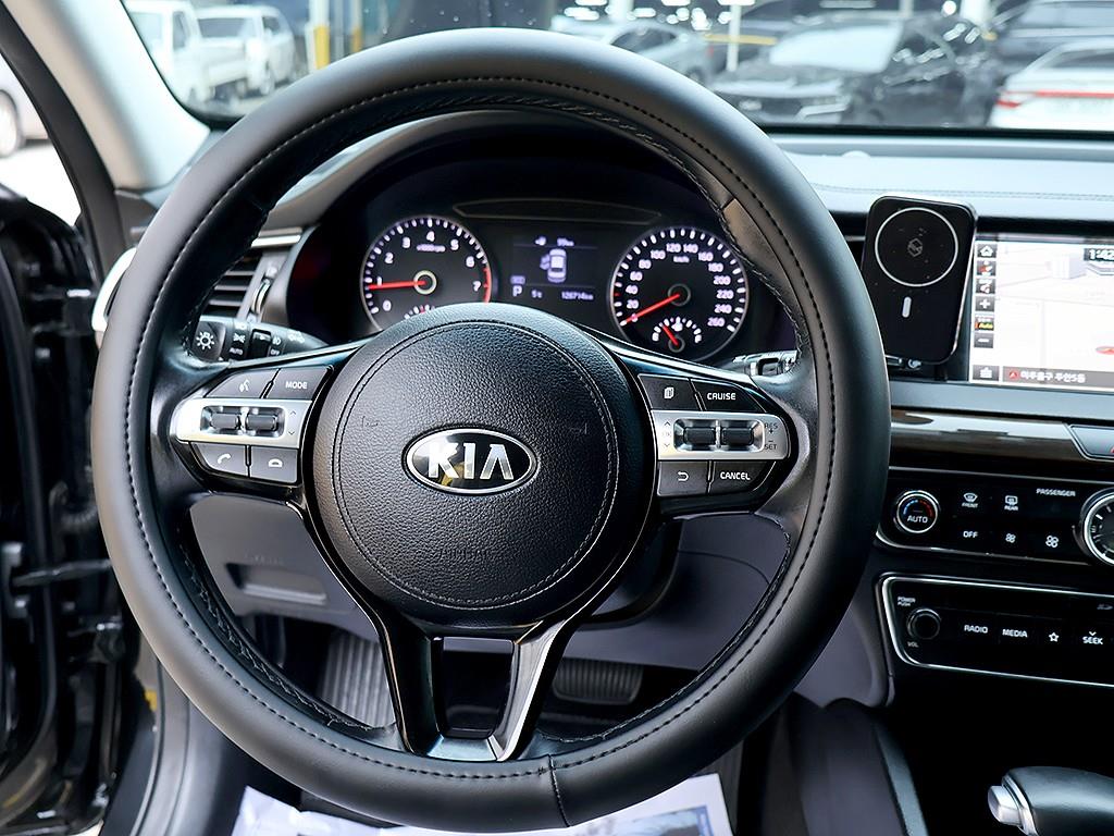 KIA K7 2018 Negro - Importación desde Corea - HF Imports Iquique - Foto 8