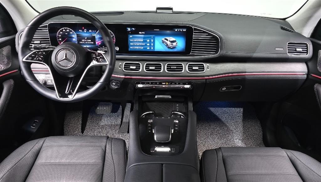 Mercedes Benz GLE Class - Vista 7