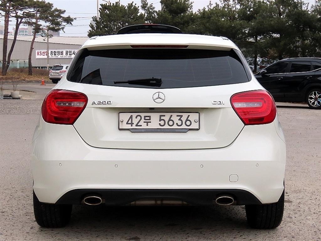 Mercedes Benz A Class - Vista 4