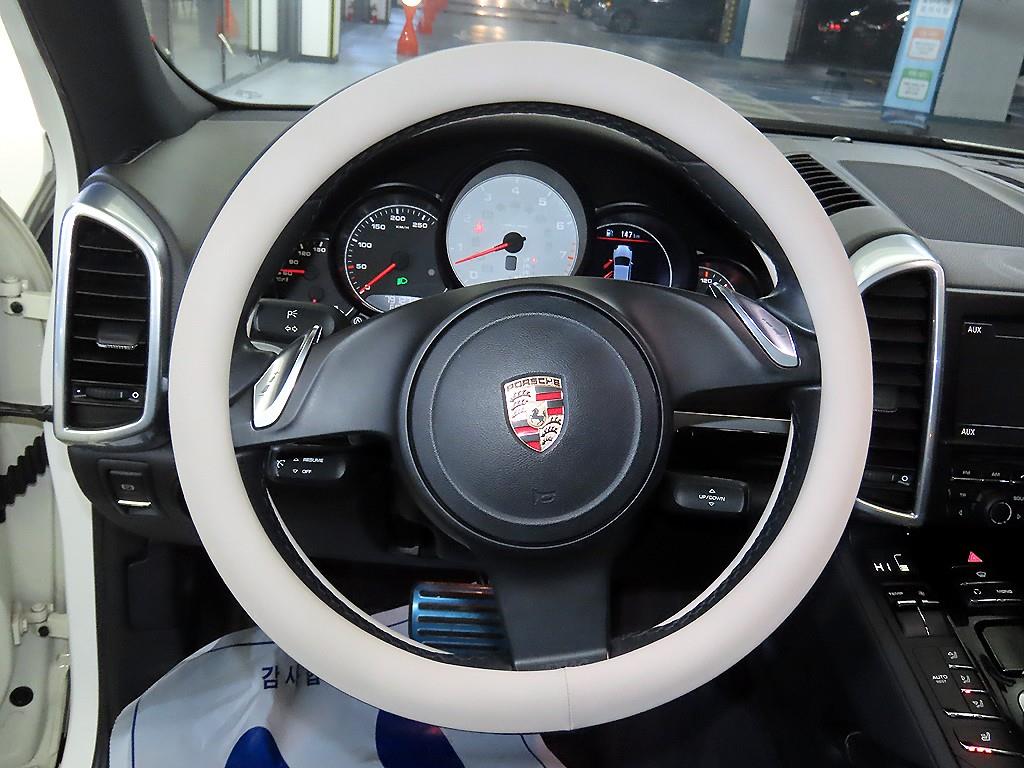 Porsche Cayenne - Vista 8