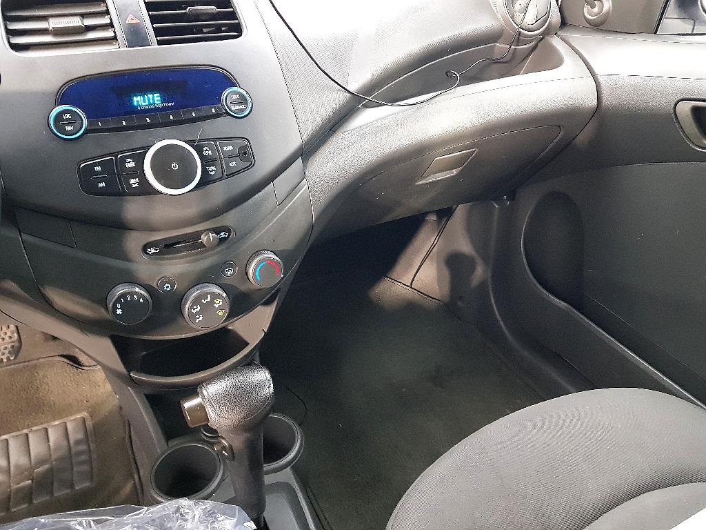 Chevrolet Spark - Vista 10