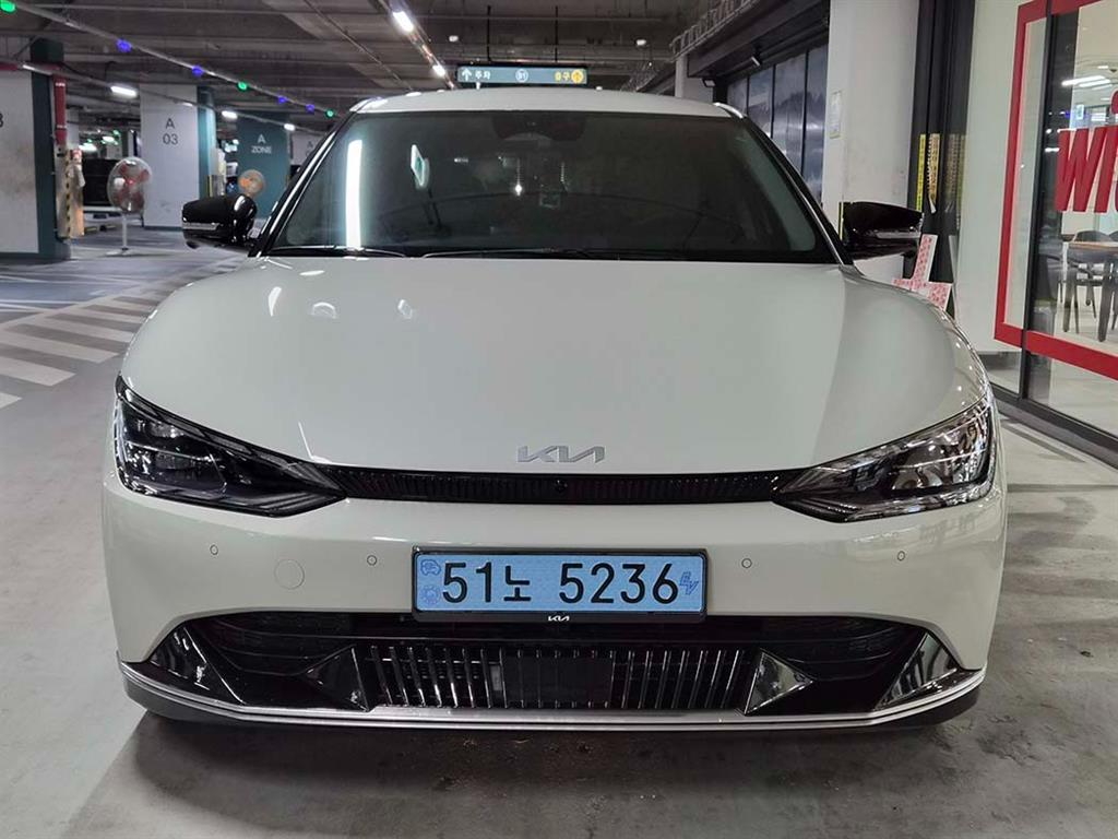 KIA EV6 - Vista 2