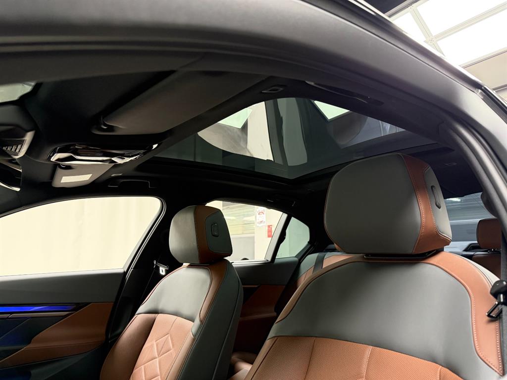 BMW 5 Series 2024 Blanco - Importación desde Corea - HF Imports Iquique - Foto 19