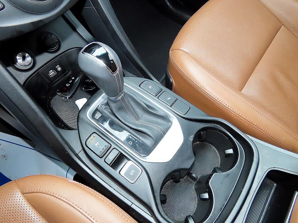 HYUNDAI Santa Fe - Vista 10