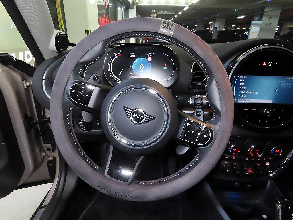 Mini Clubman - Vista 8