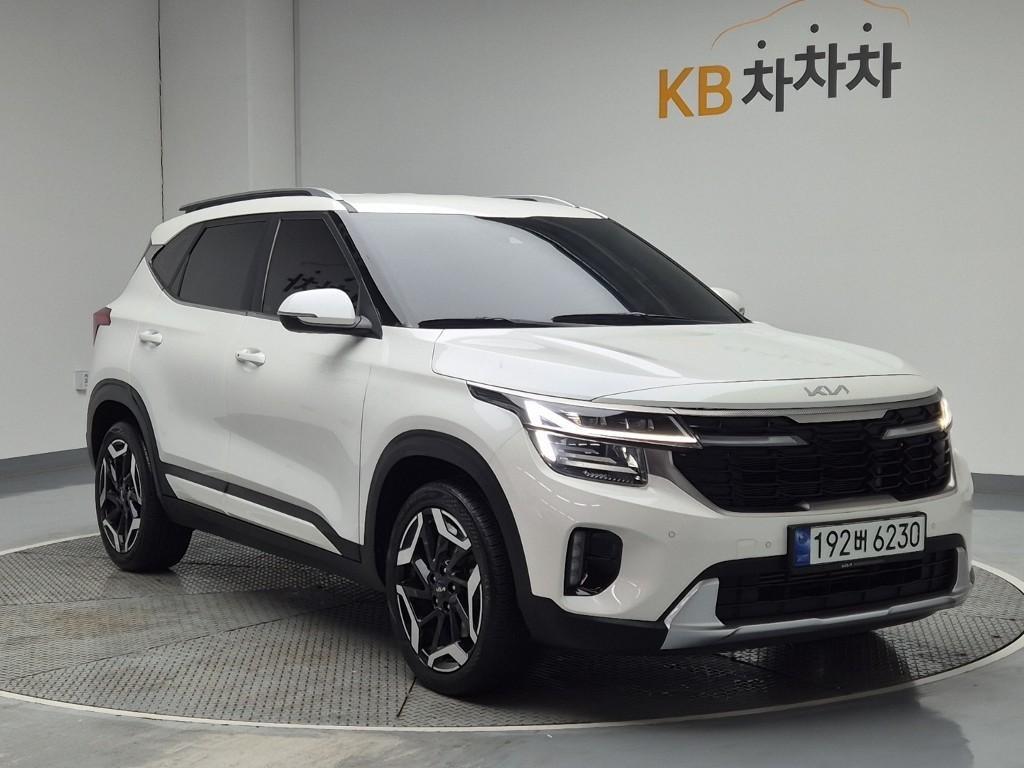 KIA Seltos - Vista 3