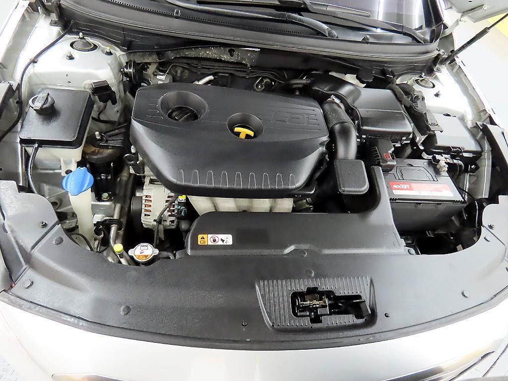 HYUNDAI Sonata 2016 Gris - Importación desde Corea - HF Imports Iquique - Foto 19