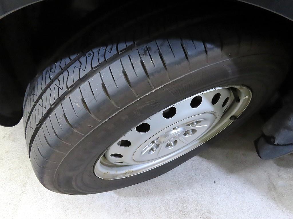 HYUNDAI Staria 2022 Gris - Importación desde Corea - HF Imports Iquique - Foto 18