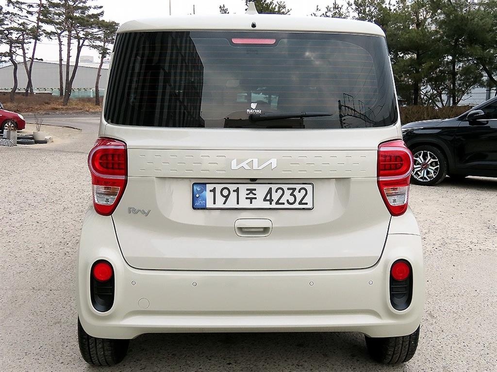 KIA Ray - Vista 4