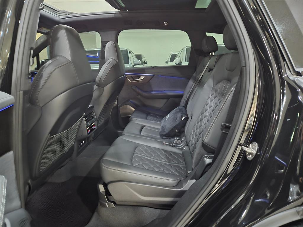 Audi SQ7 2023 Negro - Importación desde Corea - HF Imports Iquique - Foto 14