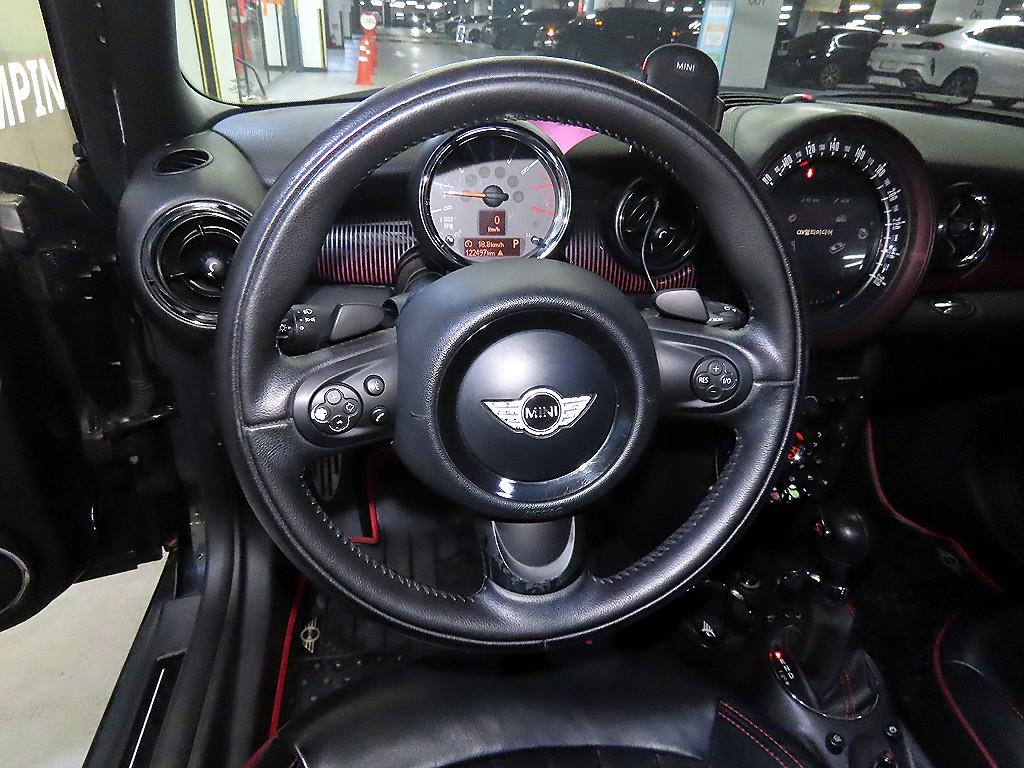 Mini Clubman - Vista 8